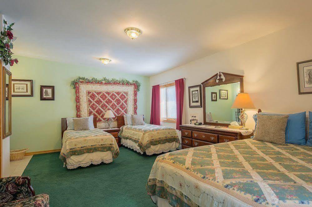Alaska House Of Jade Bed And Breakfast Anchorage Exterior photo